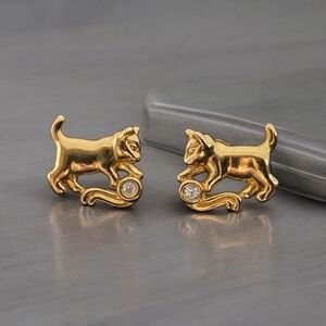 Avon Cat Stud Earrings